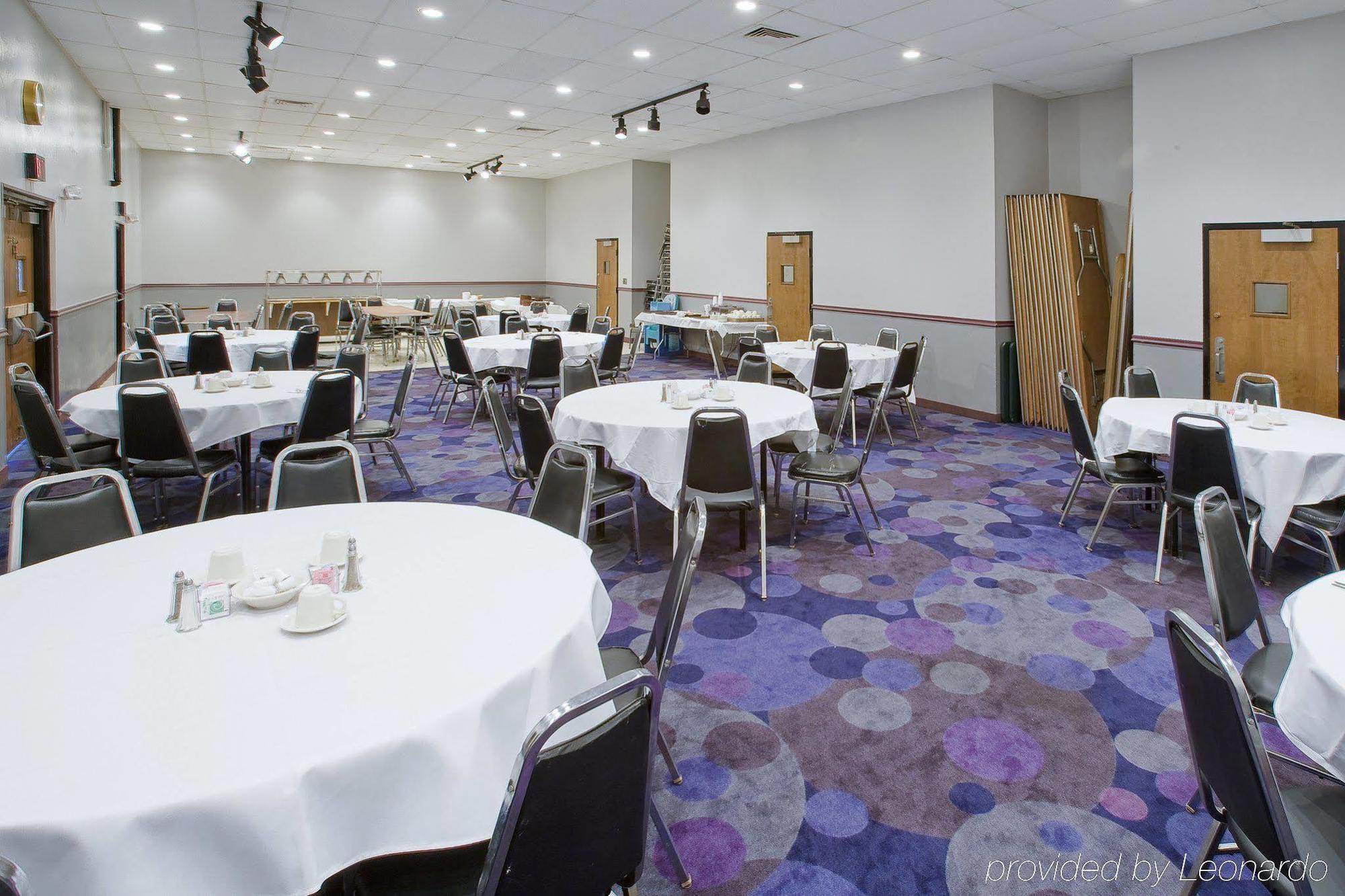 Broadview Inn Suites Galesburg Einrichtungen foto